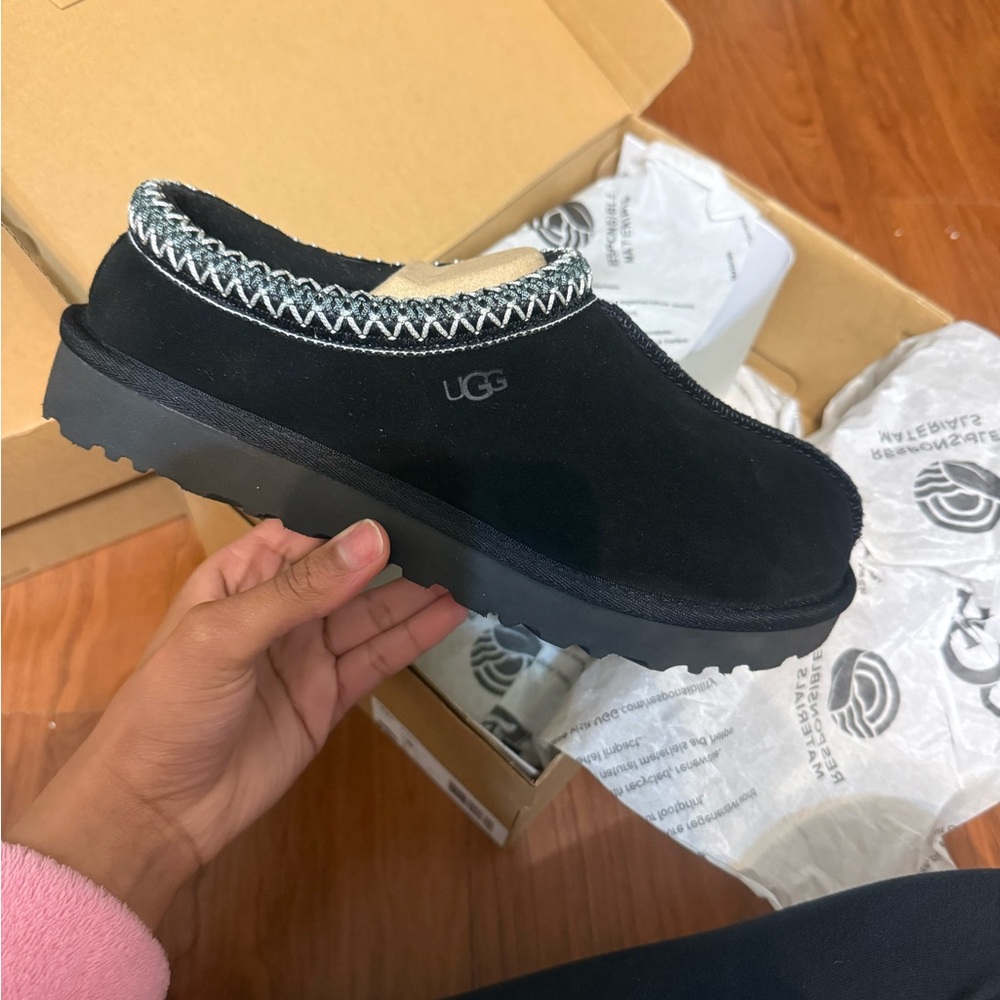 Black Ugg Tasman Slippers